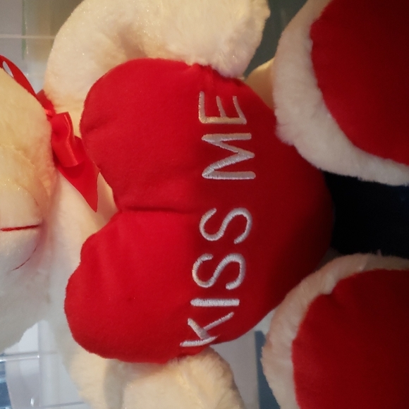 Goffa International Corp. Valentine Bear - Picture 3 of 4